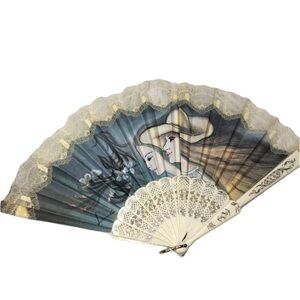 Gorgeous vintage foldable lace women print fan